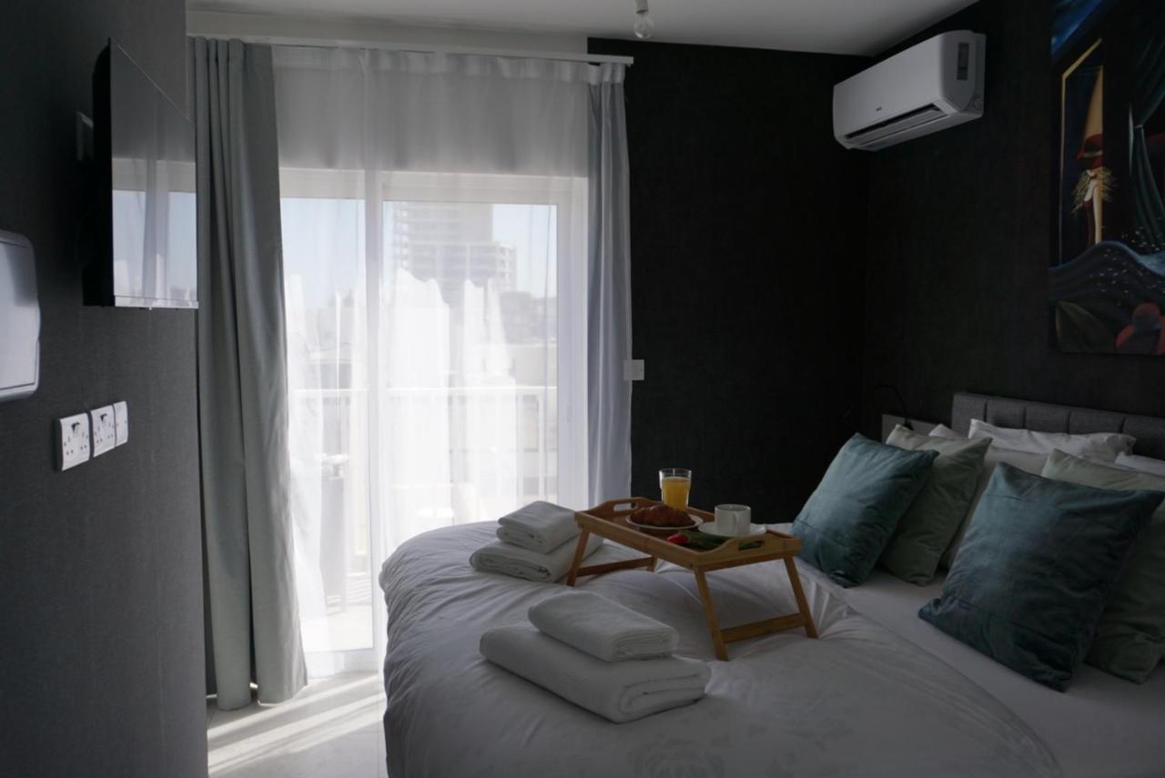 Korzo Suites Gzira Eksteriør billede