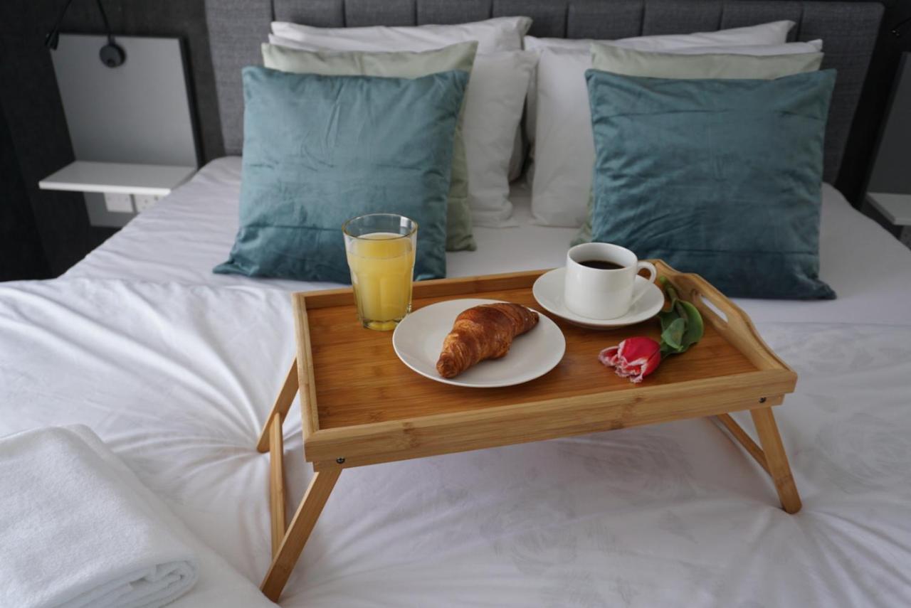 Korzo Suites Gzira Eksteriør billede