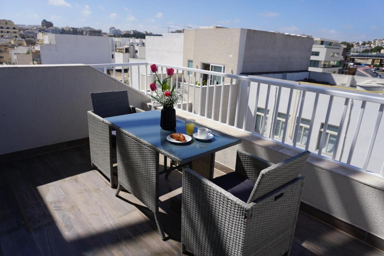 Korzo Suites Gzira Eksteriør billede