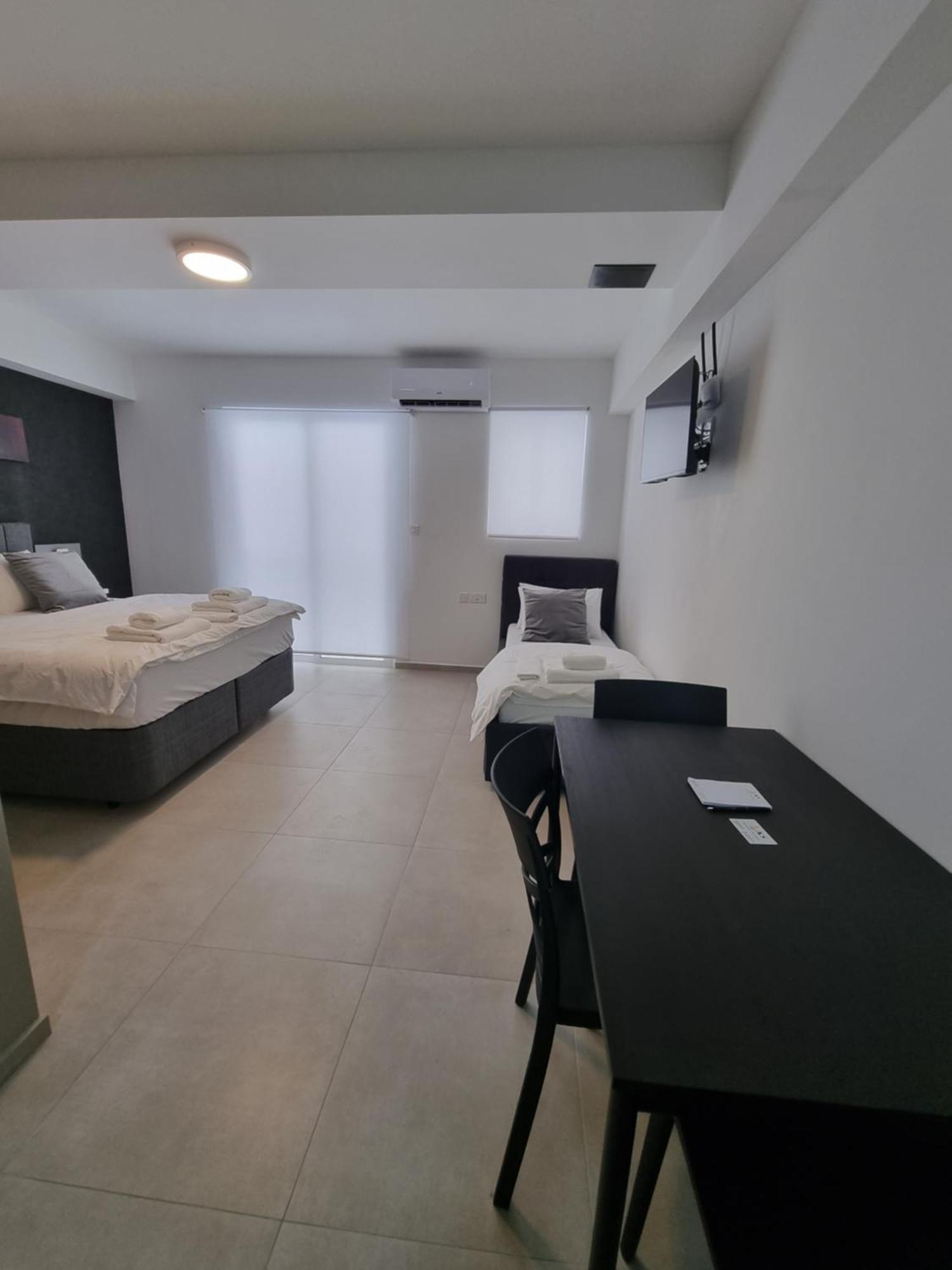 Korzo Suites Gzira Eksteriør billede