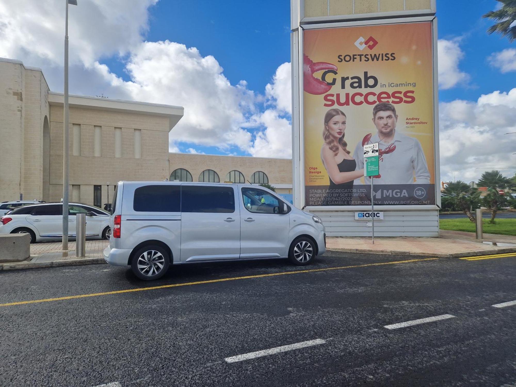 Korzo Suites Gzira Eksteriør billede